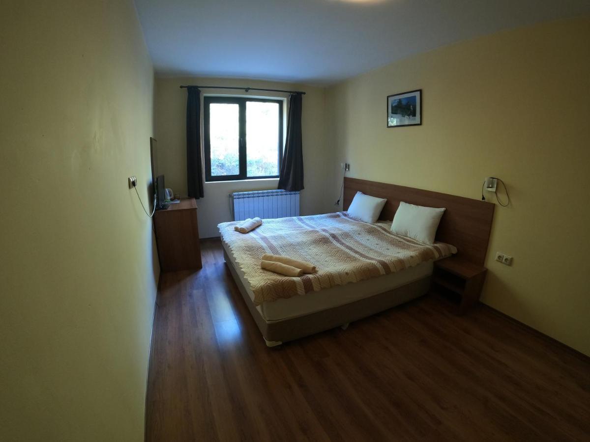 Rusaliite Adventure House Bacsevo Kültér fotó