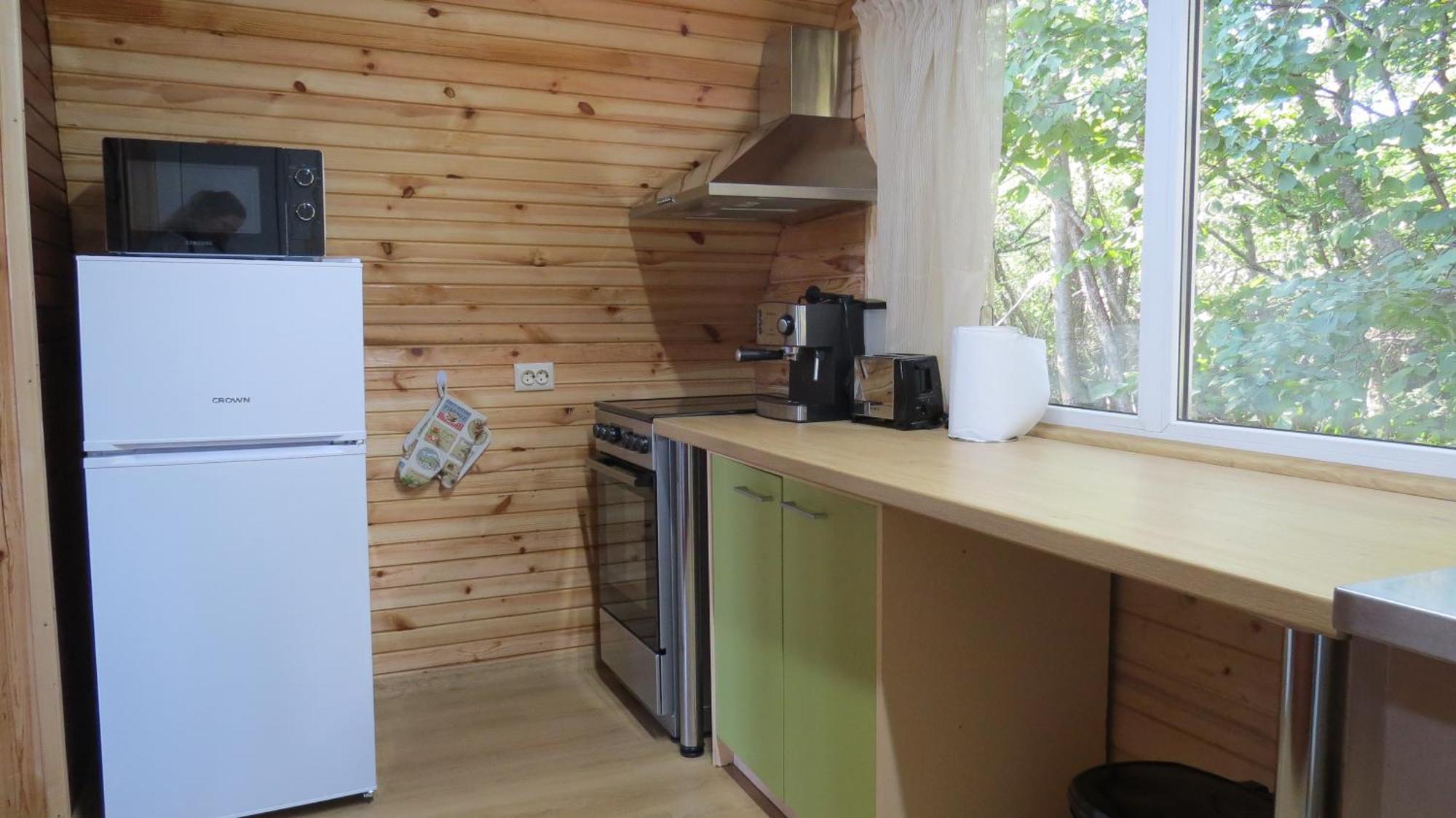 Rusaliite Adventure House Bacsevo Kültér fotó