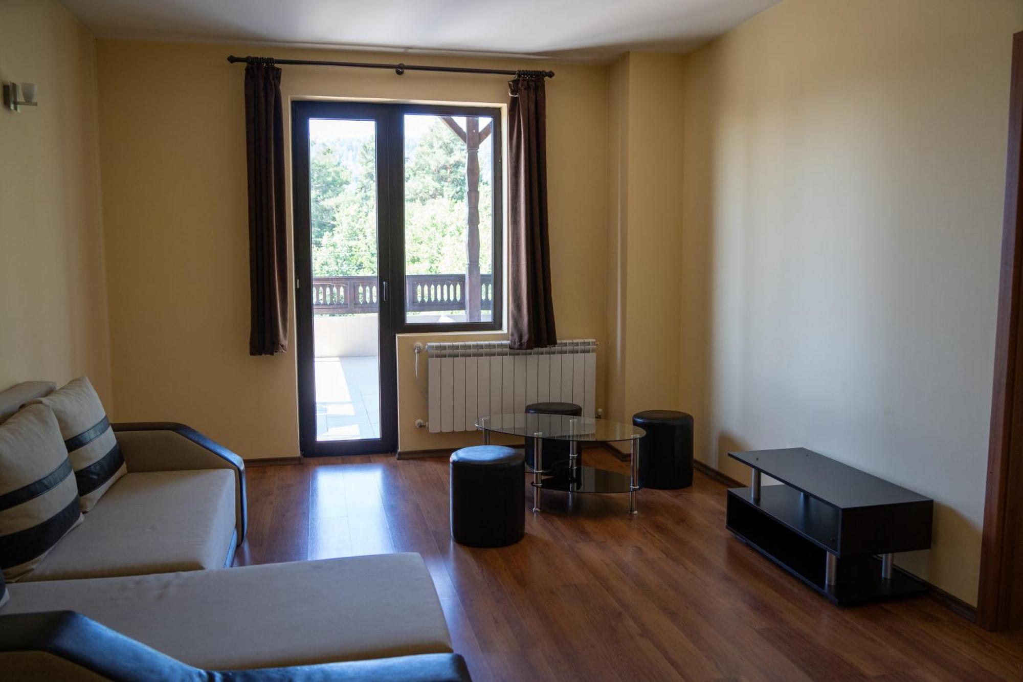 Rusaliite Adventure House Bacsevo Kültér fotó