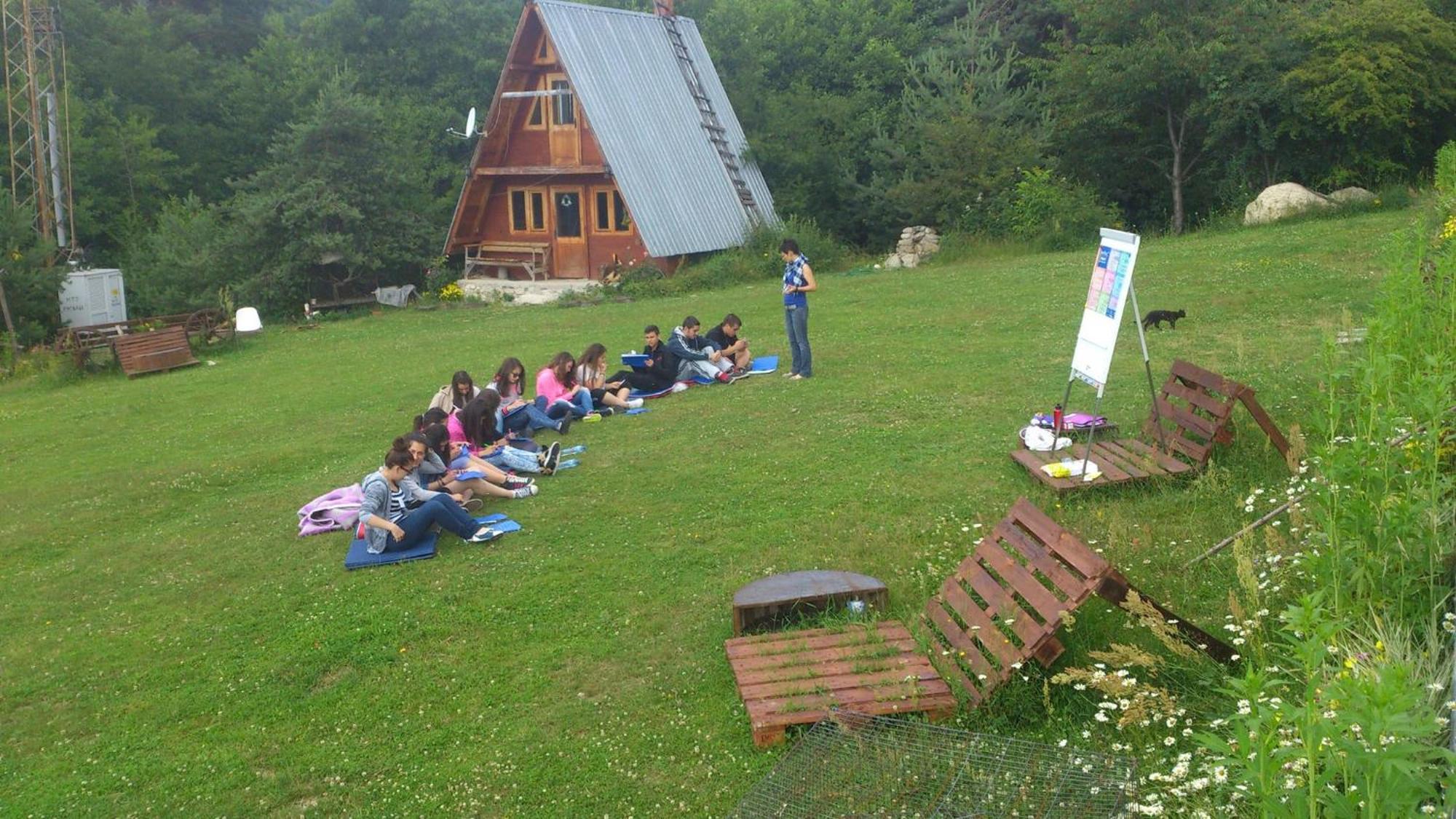 Rusaliite Adventure House Bacsevo Kültér fotó
