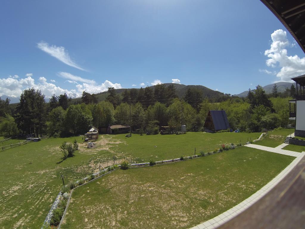 Rusaliite Adventure House Bacsevo Kültér fotó